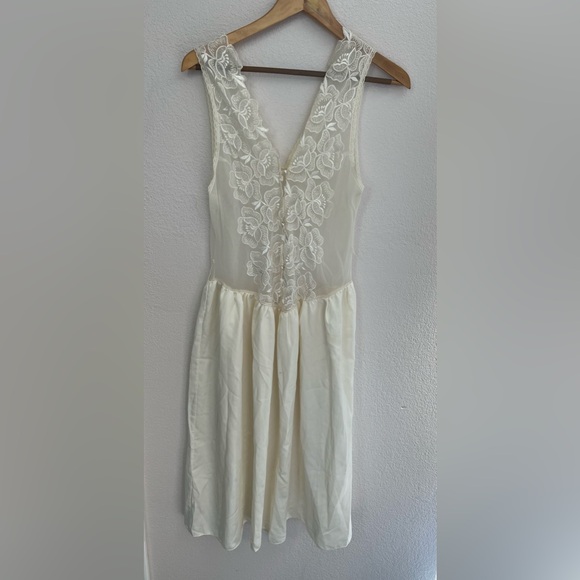 Vintage Sabrina Off White Lace Night Gown Lingerie Dress Sheer Size Large - Picture 2 of 12